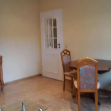 Am Rande Kassels Appartement *